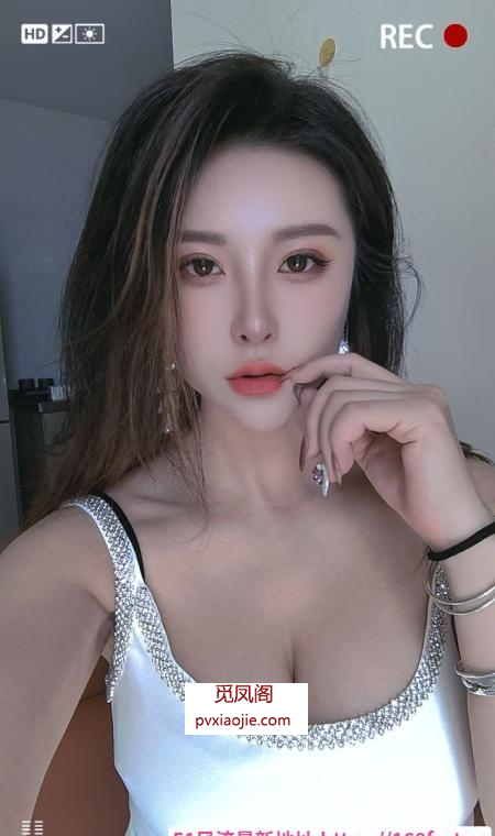 双胞胎大奶御姐少妇