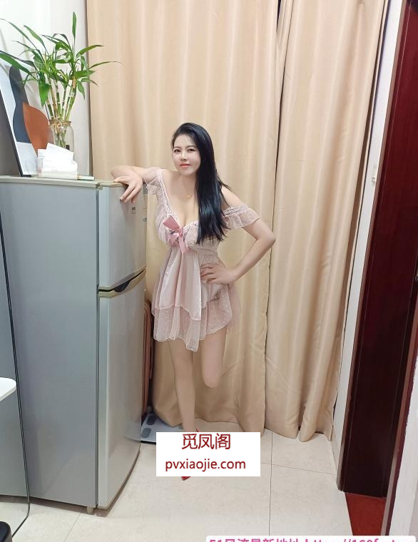 性感闷骚御姐