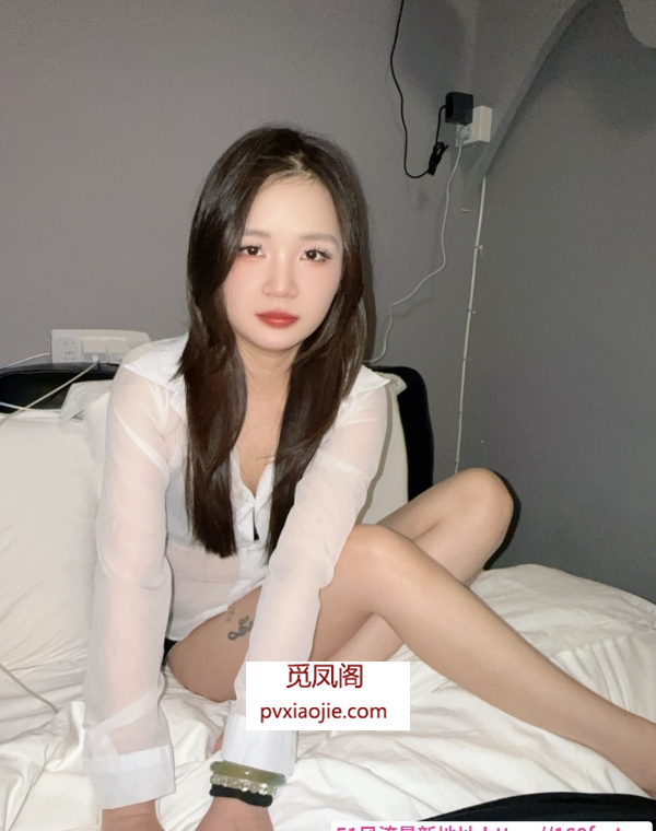 长腿细腰小咪