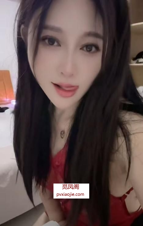 很耐操的大奶肥臀少妇