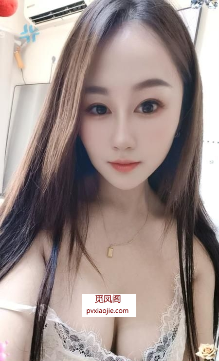 性感韵味甜美御姐