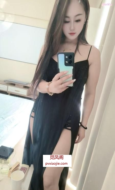 性感韵味甜美御姐