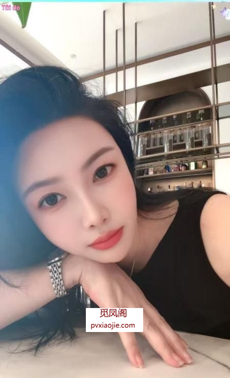 兼职嫩妹