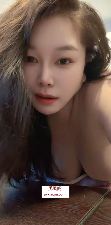 SM大奶美穴小少妇