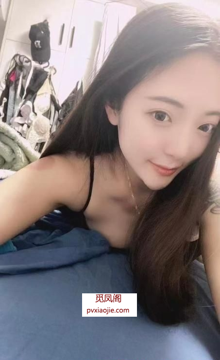 中项口爆极品美女
