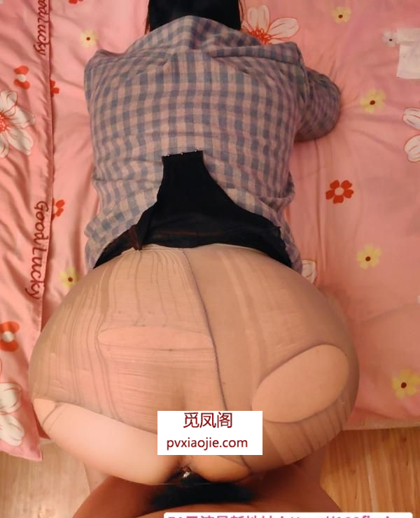 暴力驾驶灰丝熟女