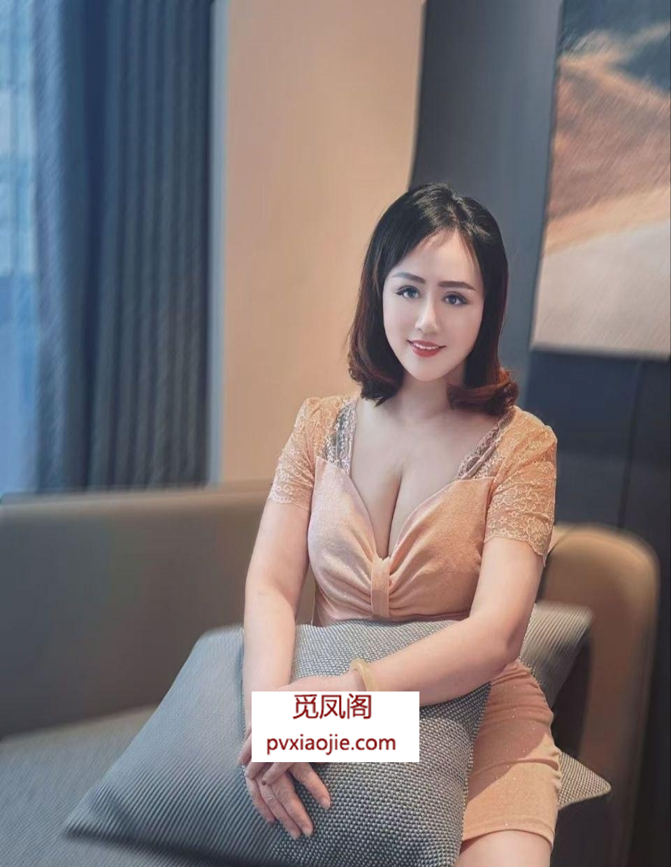 奉贤区 巨乳翘臀少妇御姐